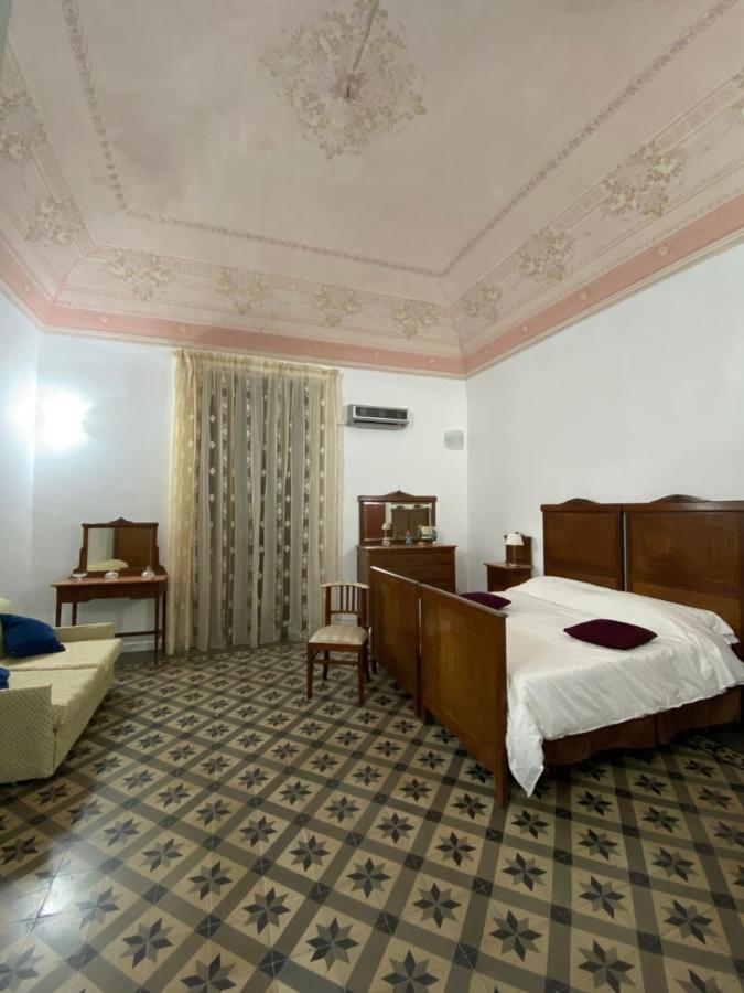 Crispi Accomodation B&B 카타니아 외부 사진