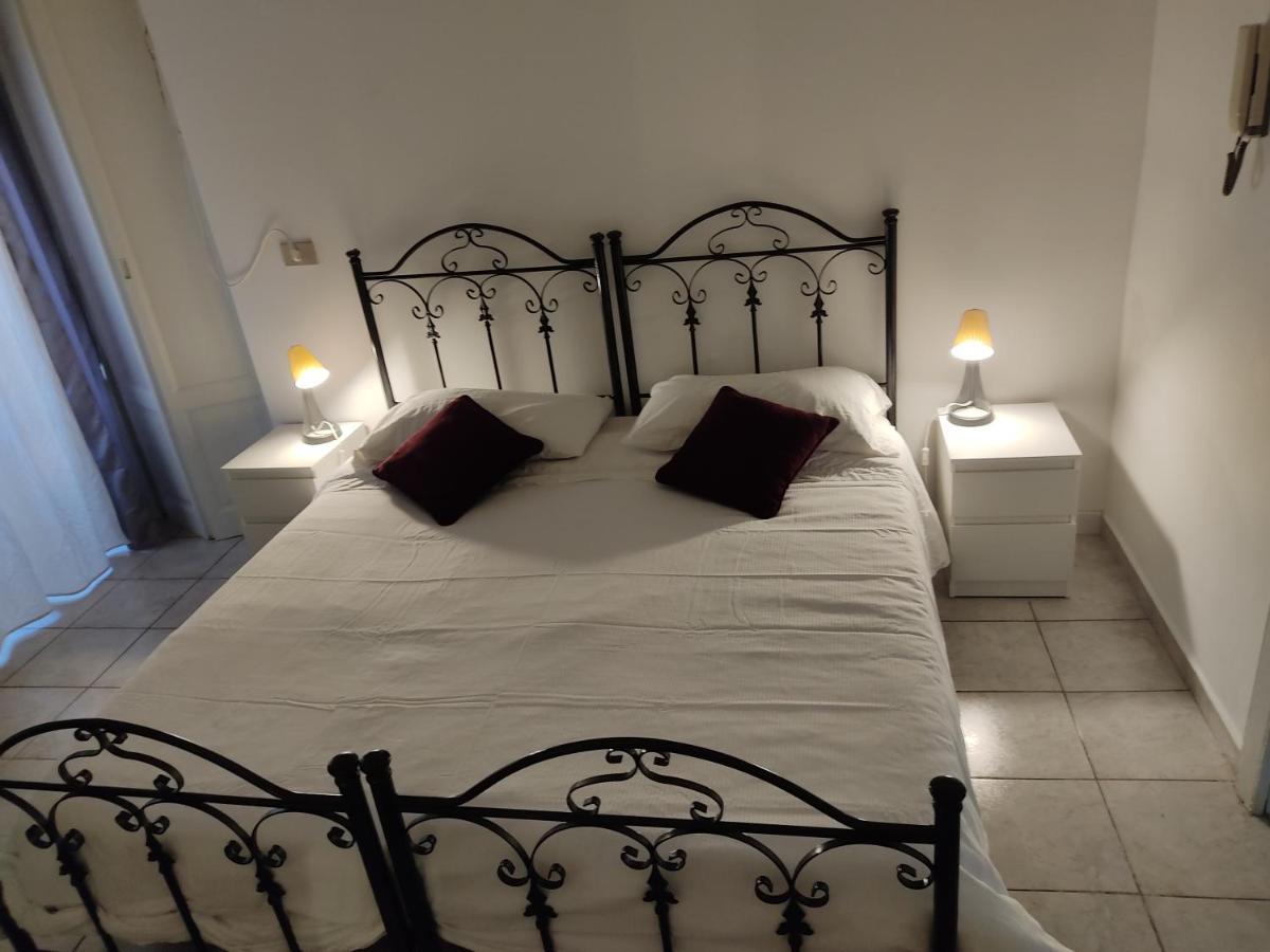 Crispi Accomodation B&B 카타니아 외부 사진